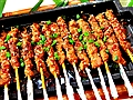 烤(kǎo)羊肉(ròu)串